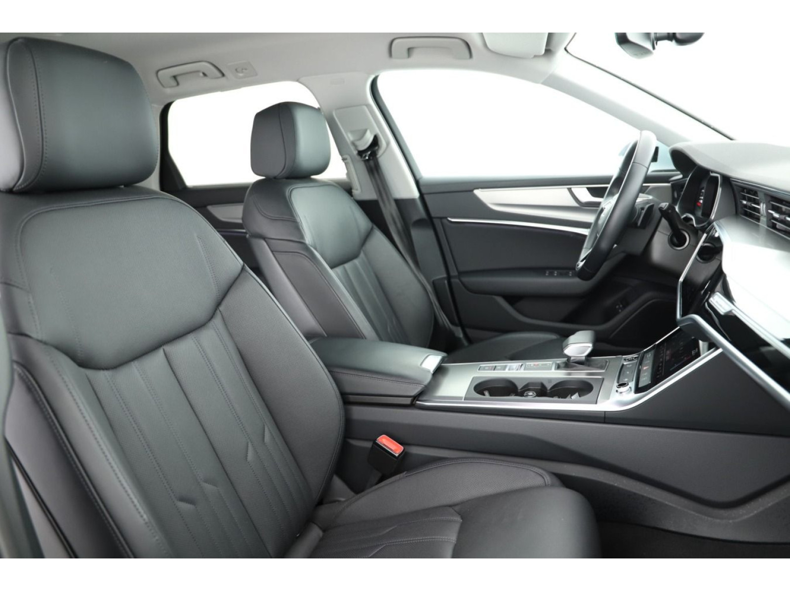 Audi - A6 Avant_8