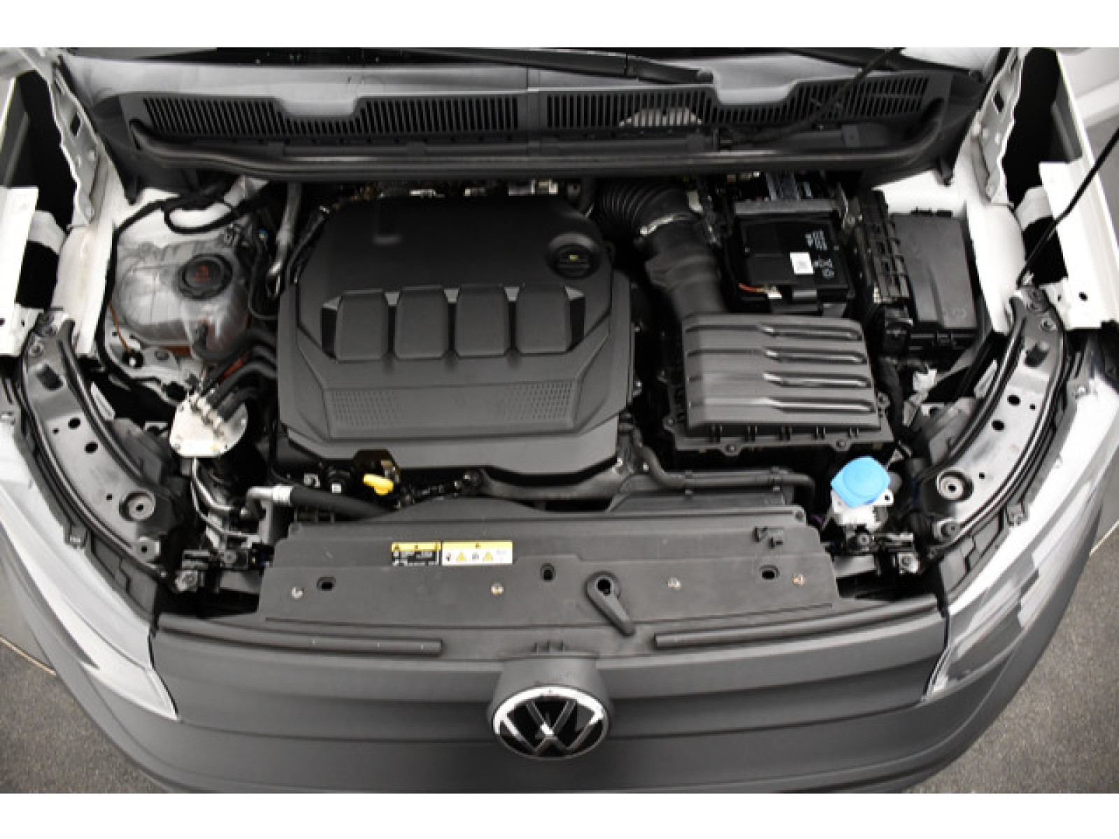 Volkswagen - Caddy_10