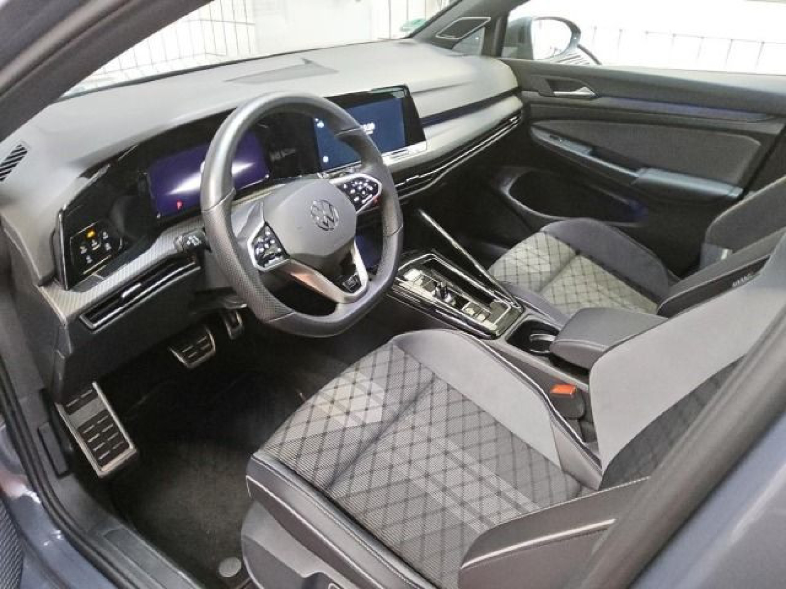 Volkswagen - Golf_3