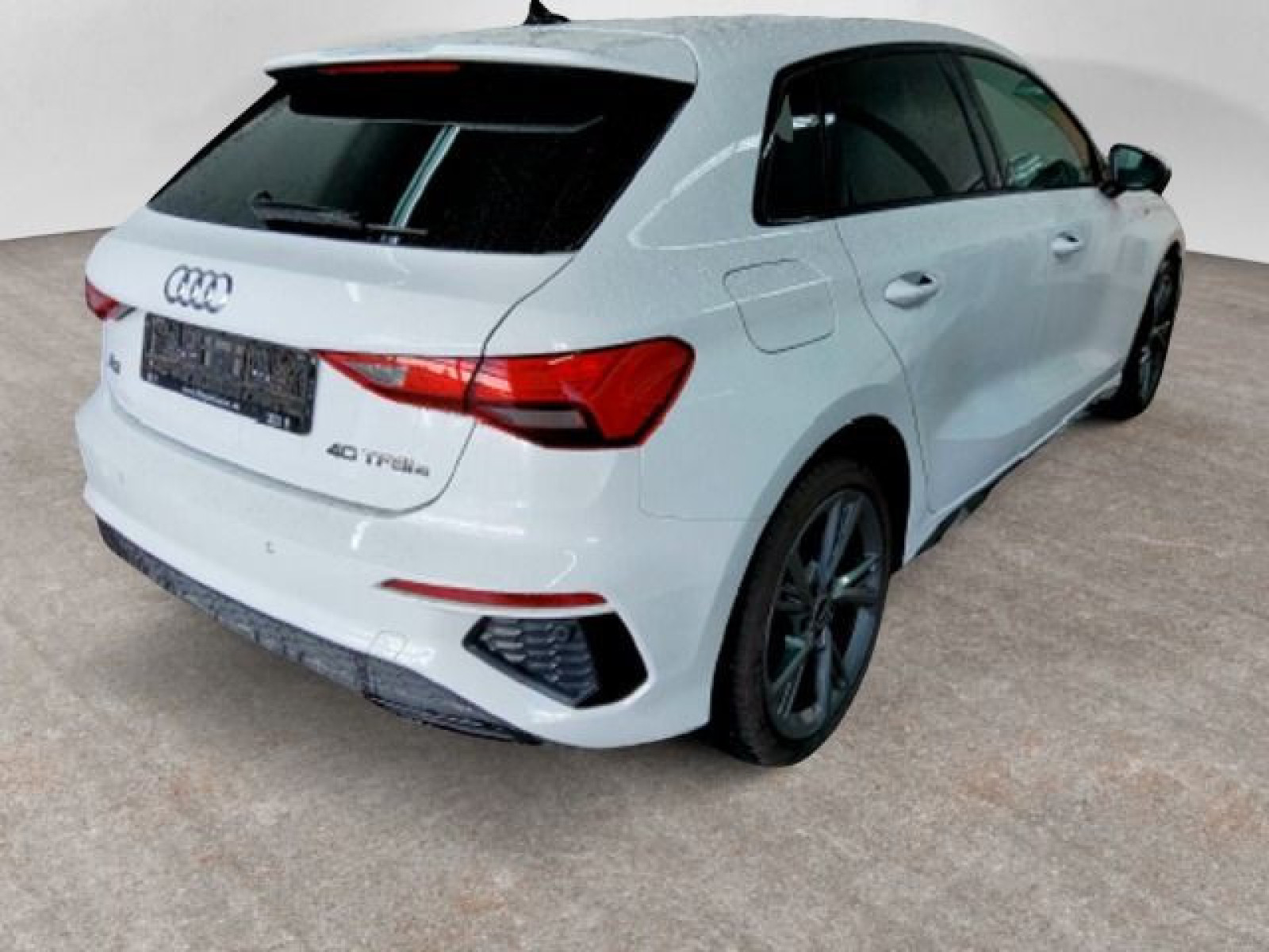 diagonalansicht-hinten-aussen