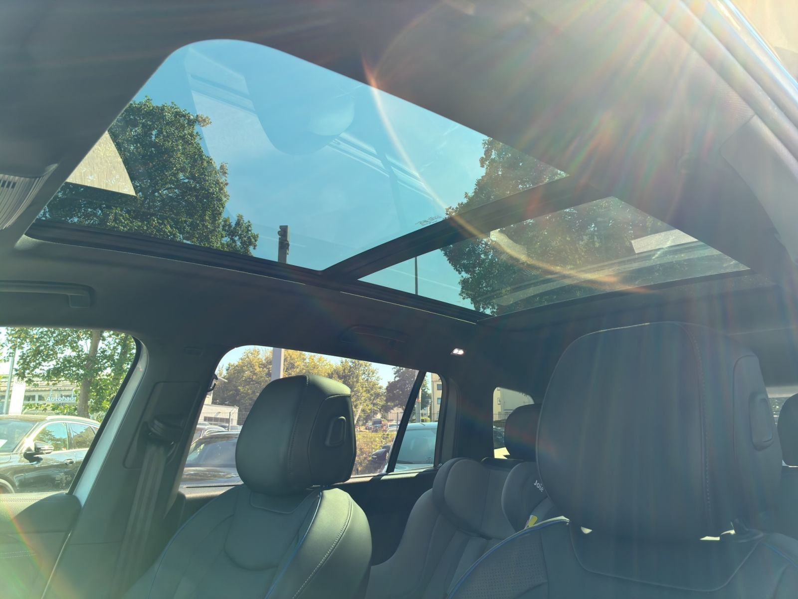 Volkswagen - Tayron_19
