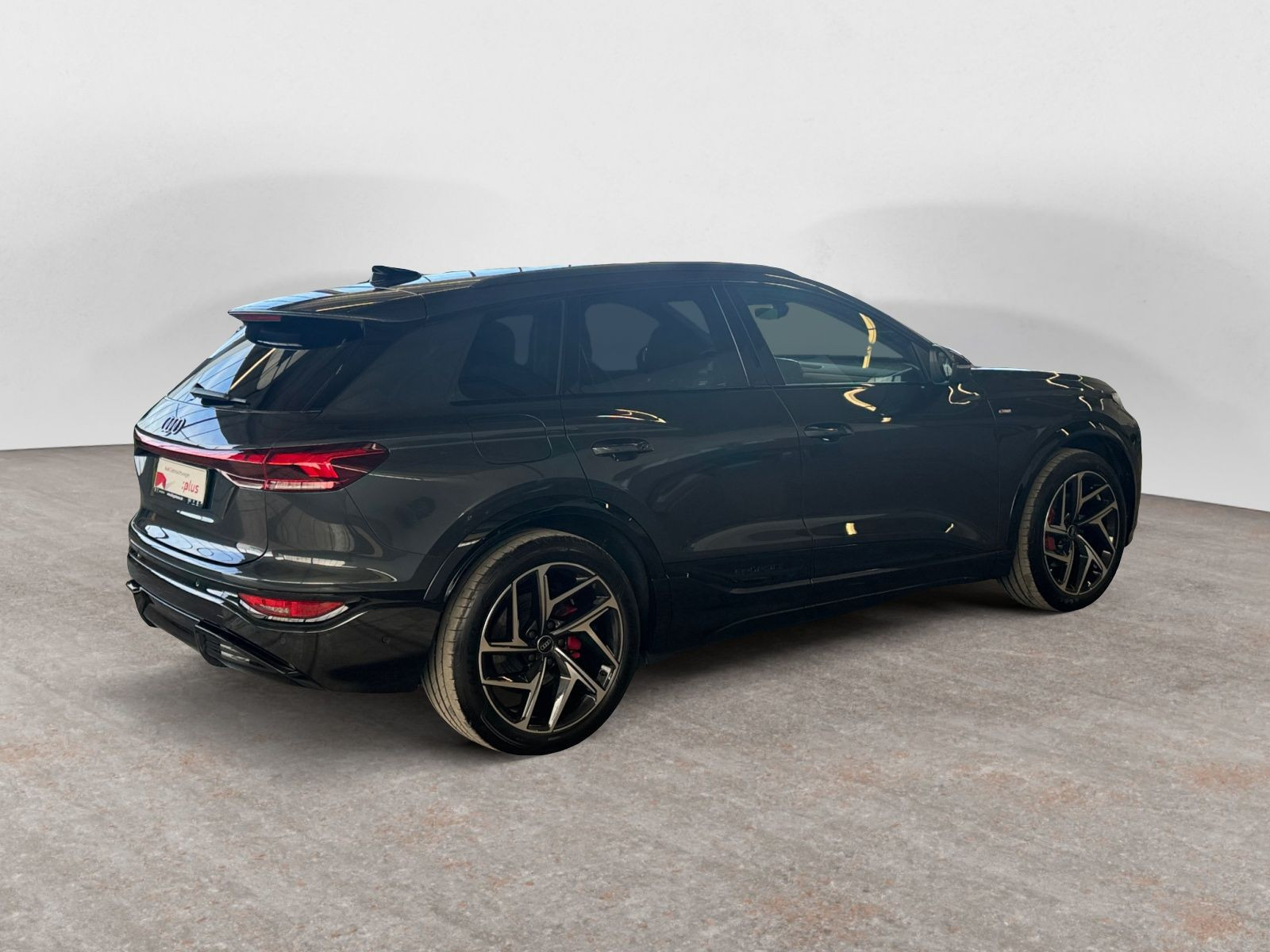 Audi - Q6 e-tron_7