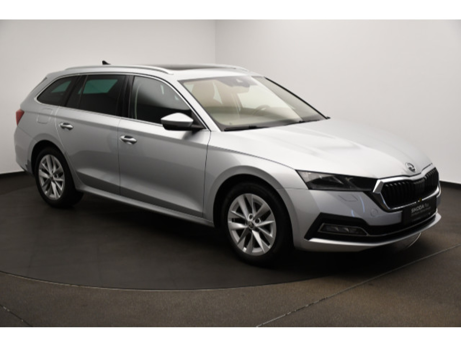 Škoda - Octavia_17