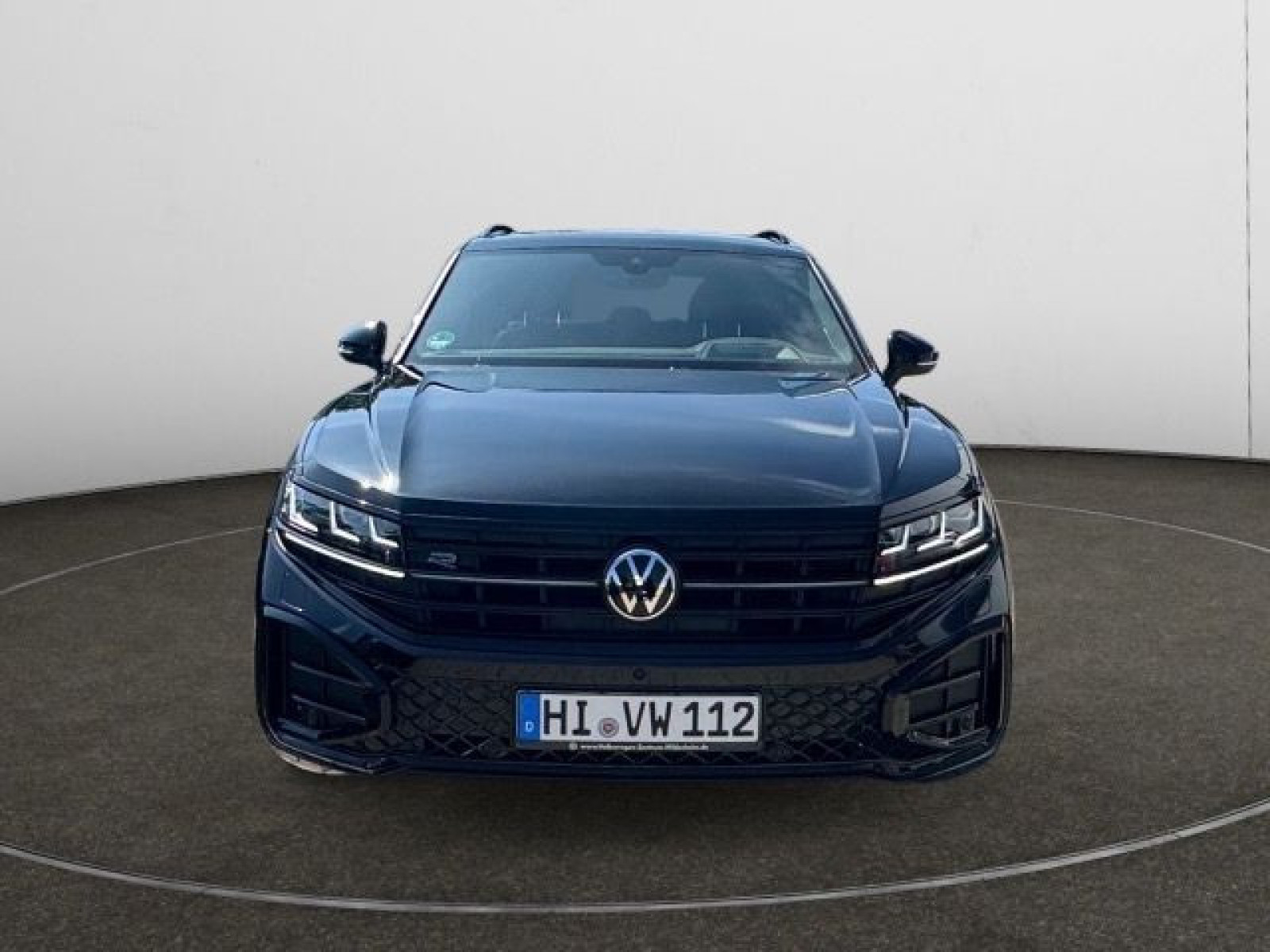Volkswagen - Touareg_8