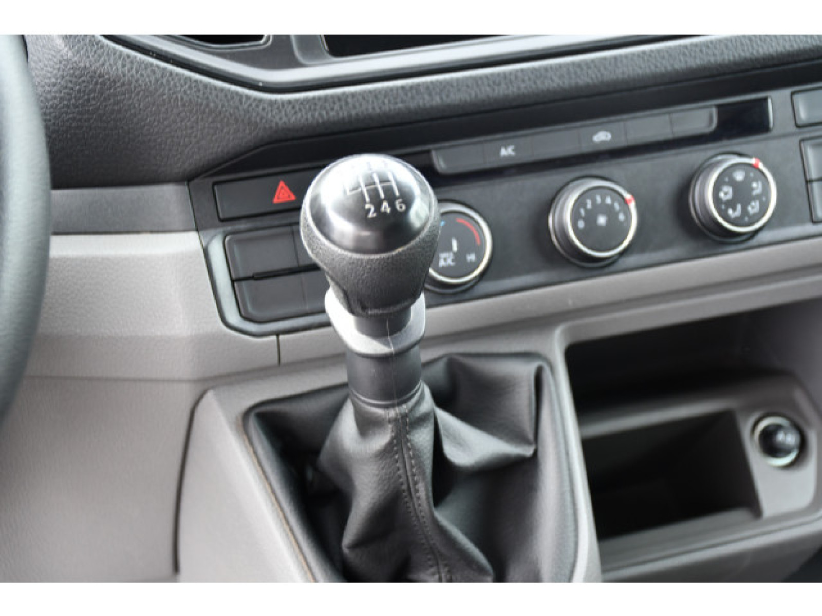 Volkswagen - Crafter_6