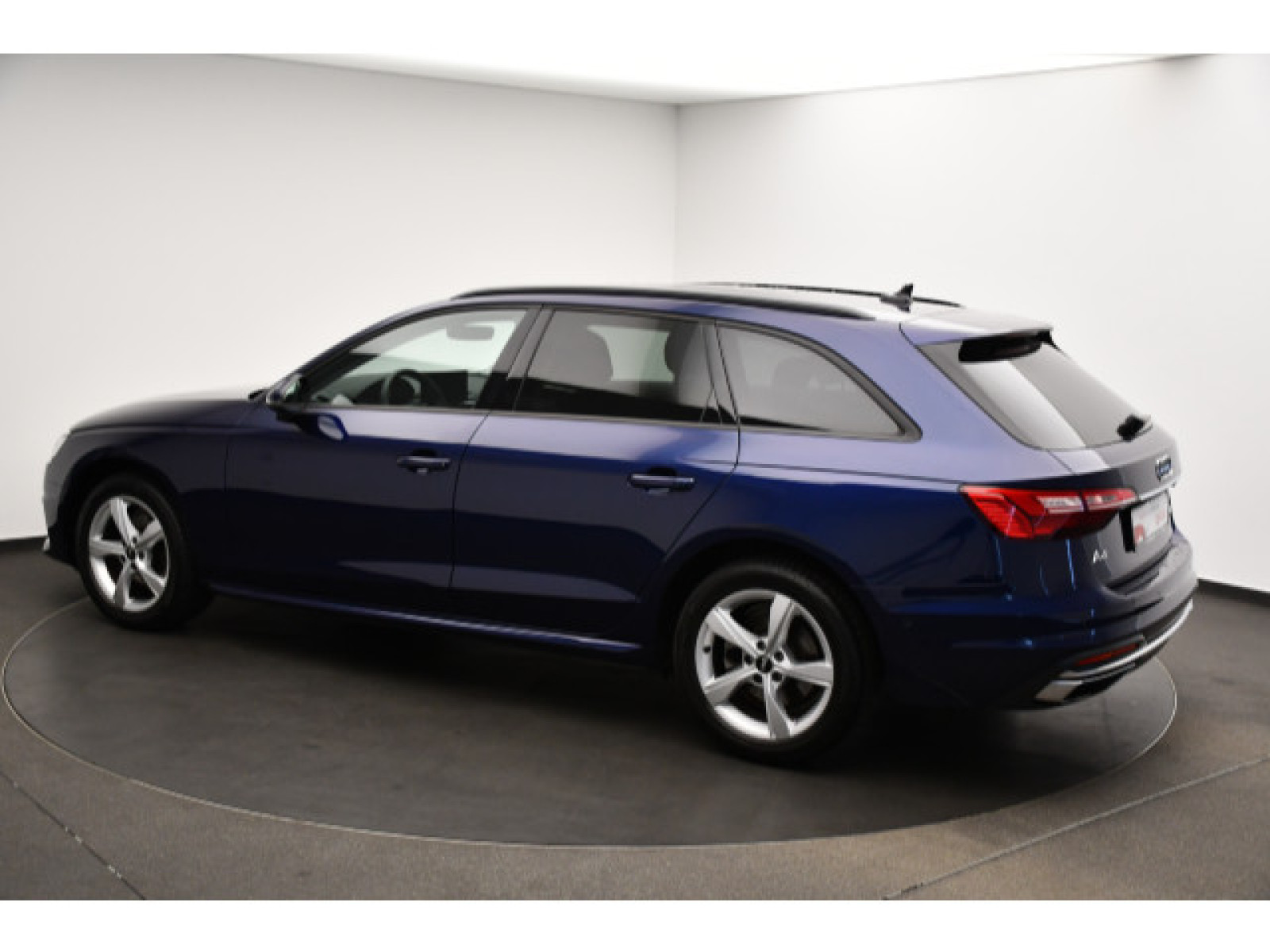 Audi - A4 Avant_14