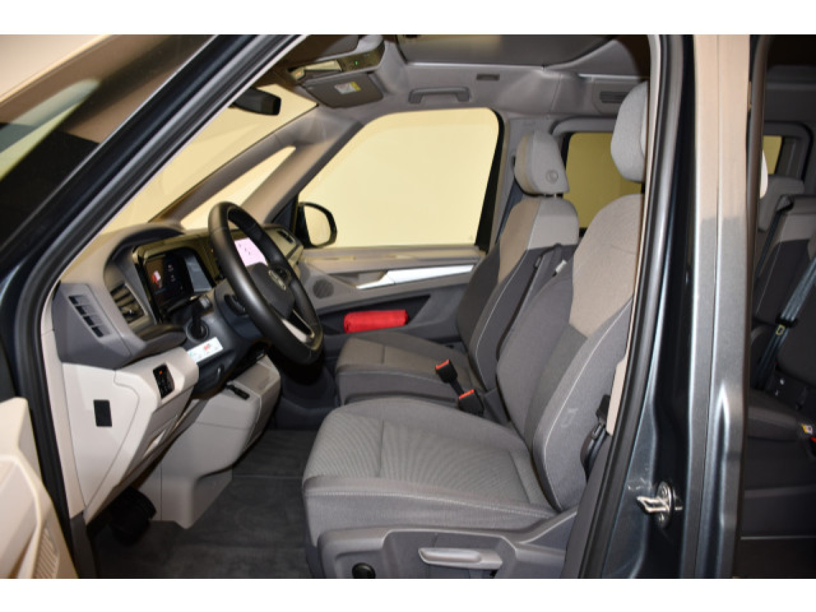 Volkswagen - California_16