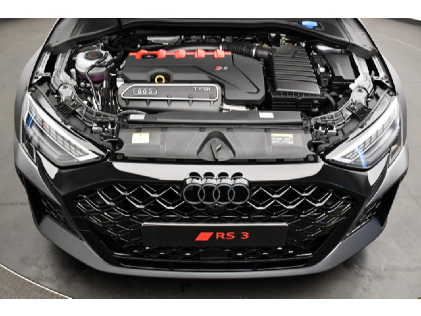 Audi - RS 3 Limousine_14