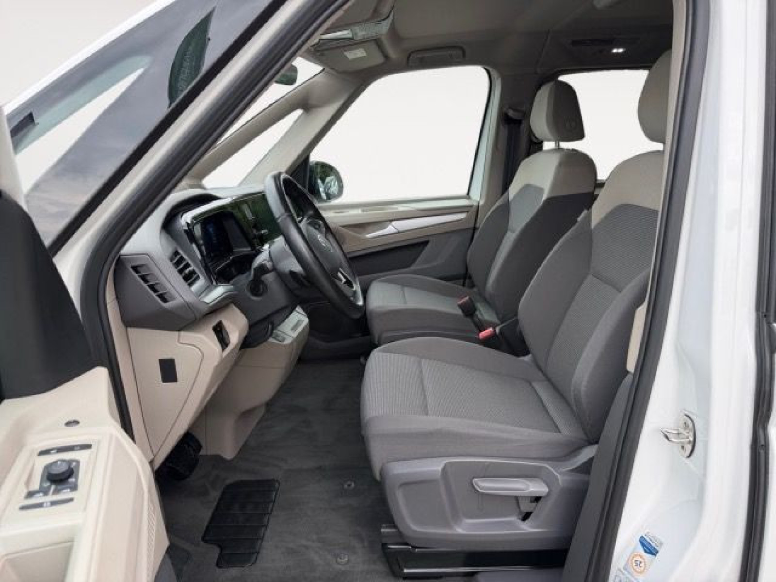Volkswagen - T7 Multivan_10