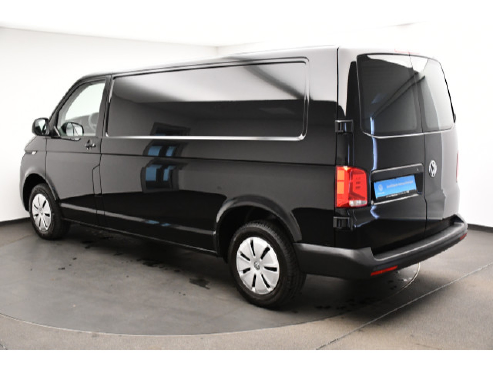 diagonalansicht-hinten-aussen