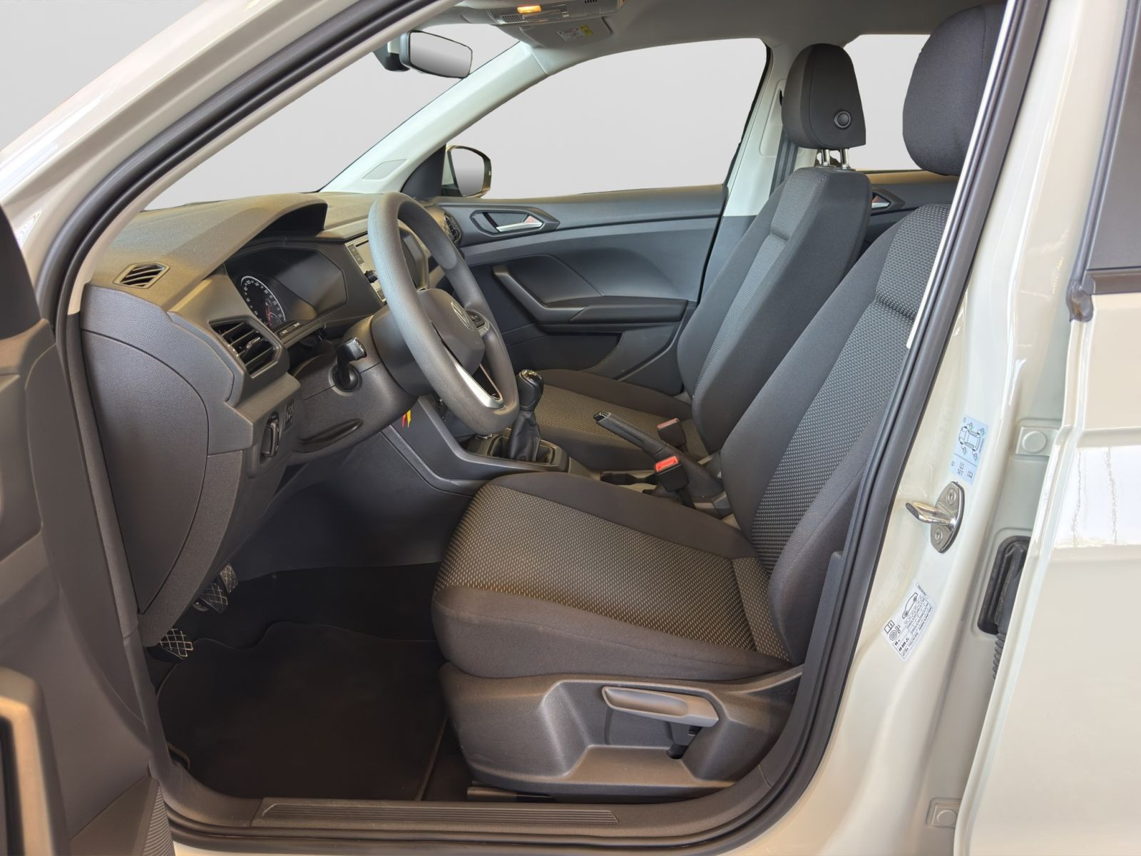 Volkswagen - T-Cross_10