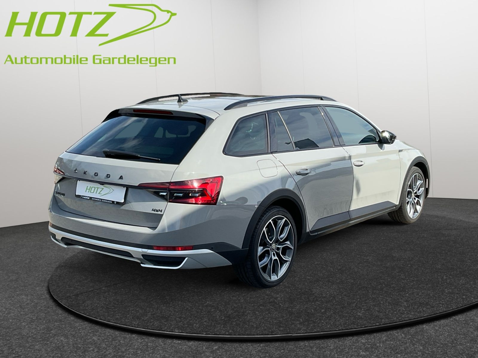 diagonalansicht-hinten-aussen