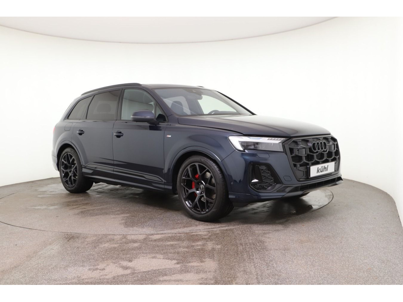 Audi - Q7_3