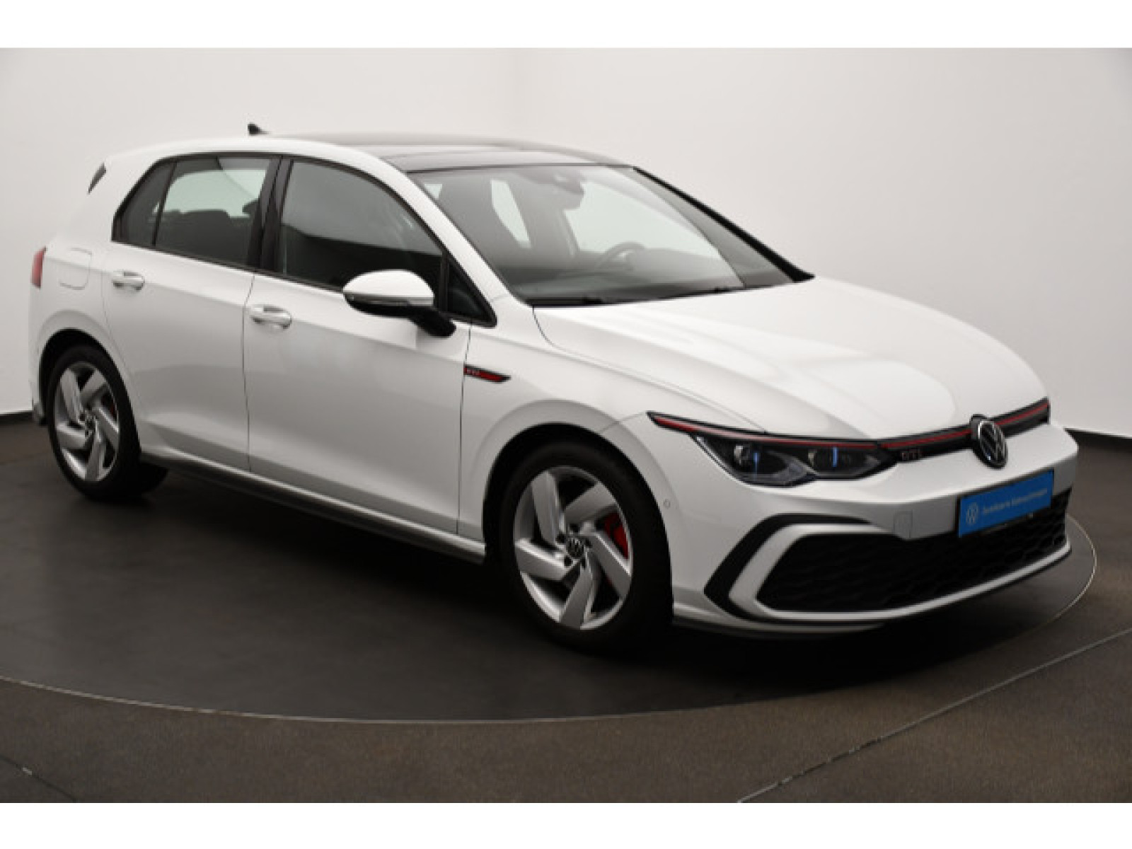 diagonal-frontansicht-aussen