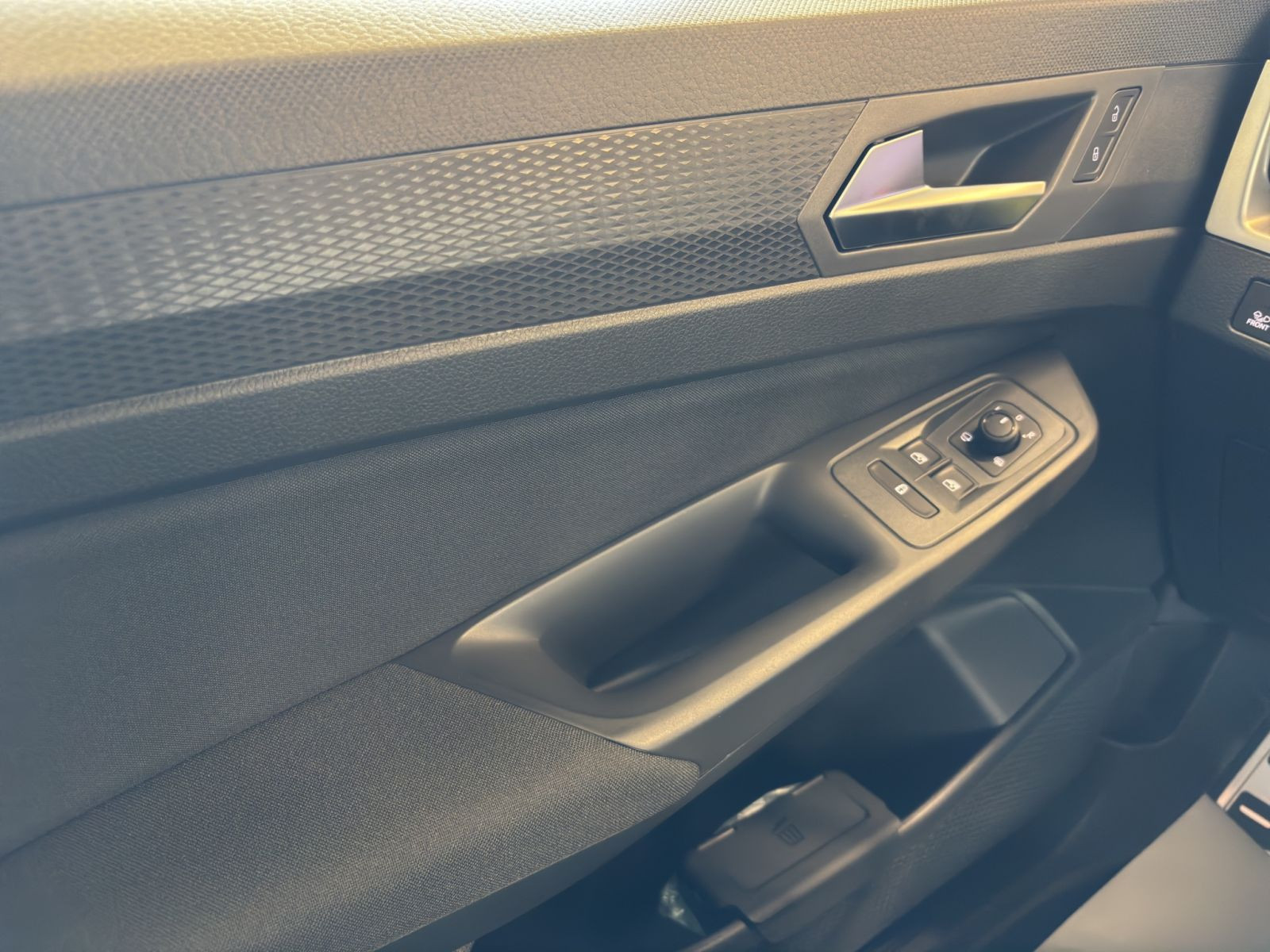 Volkswagen - Caddy_15