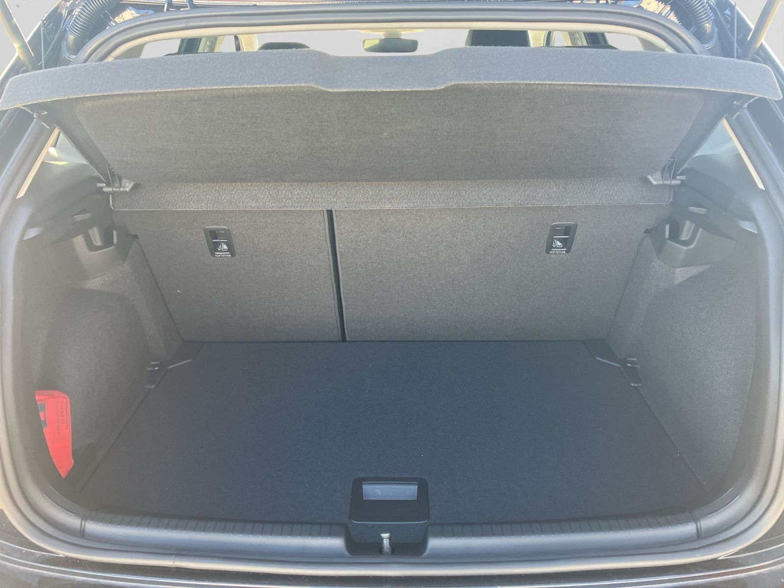 Volkswagen - Polo_18