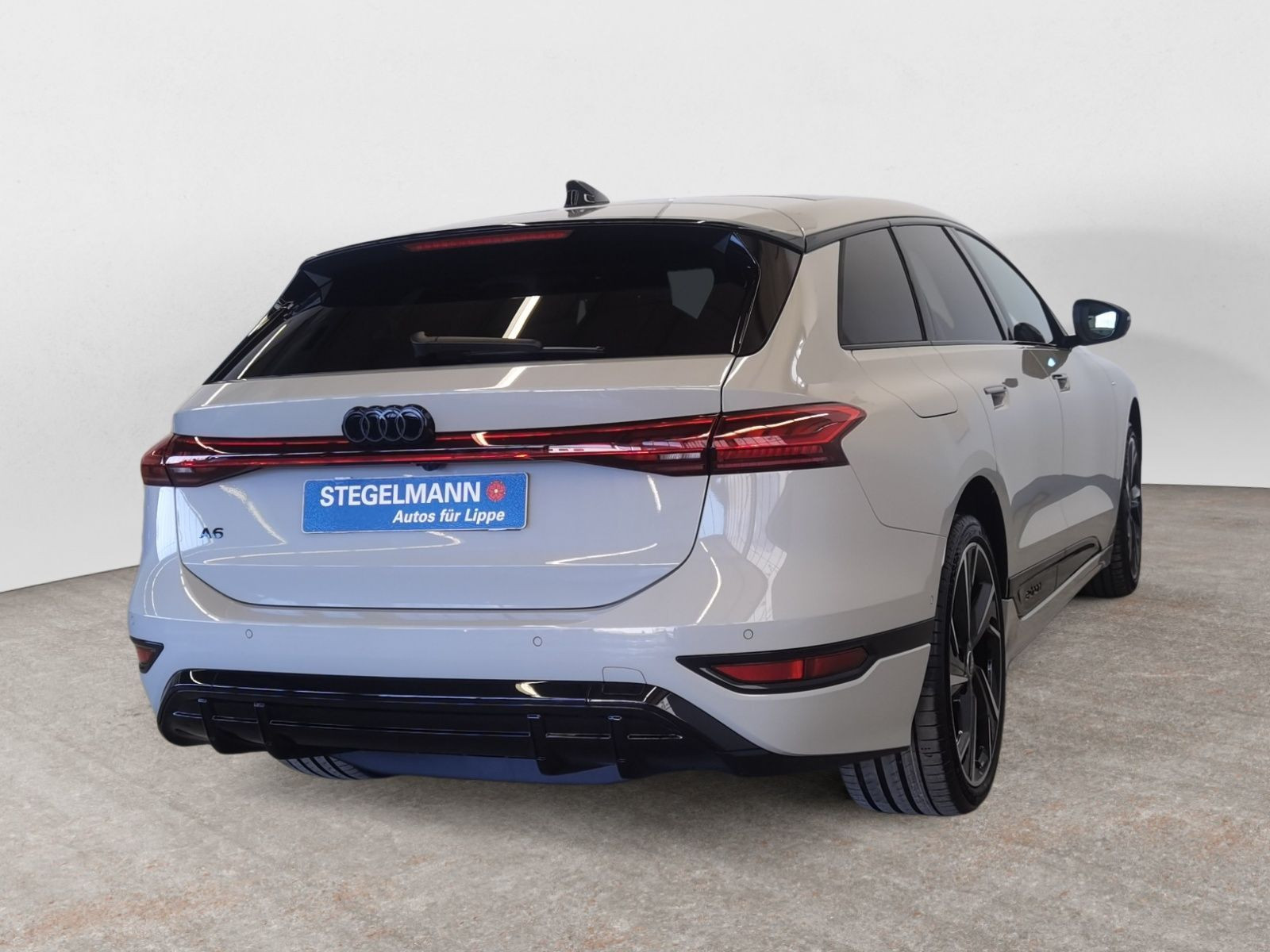 Audi - A6 Avant e-tron_5