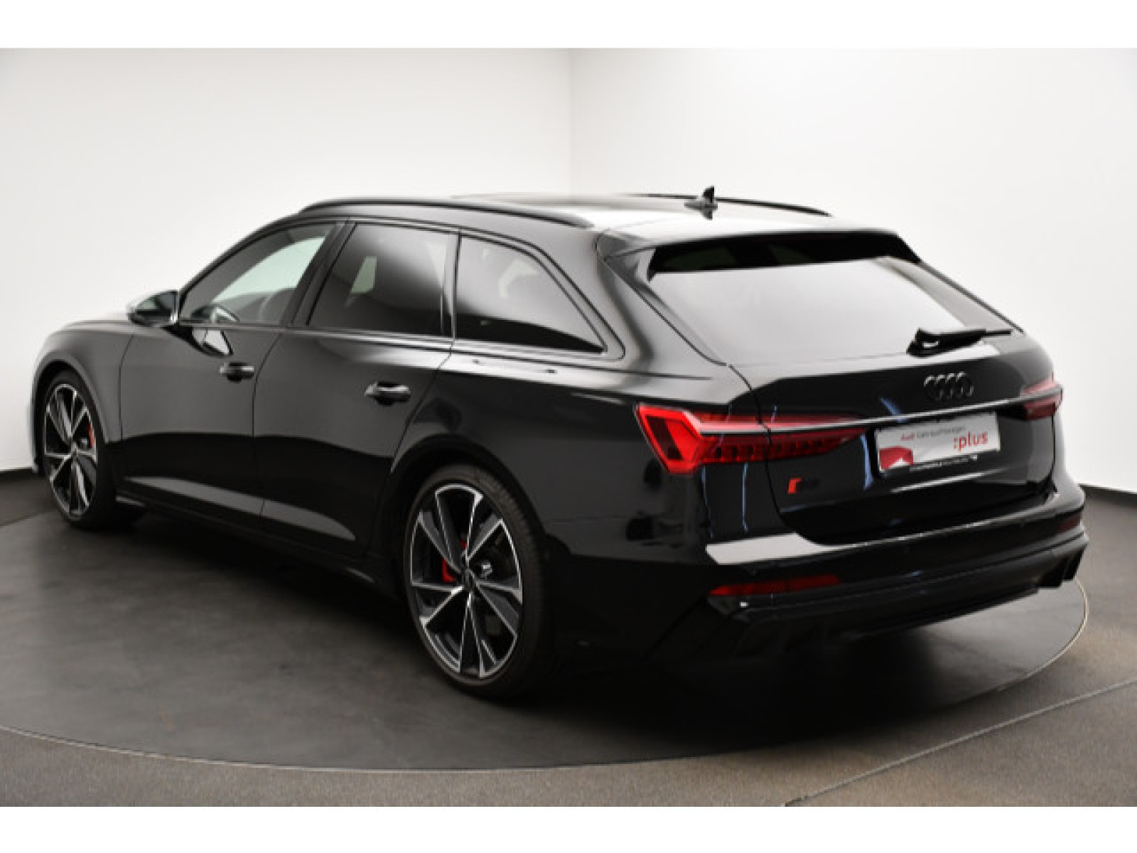 Audi - S6 Avant_18