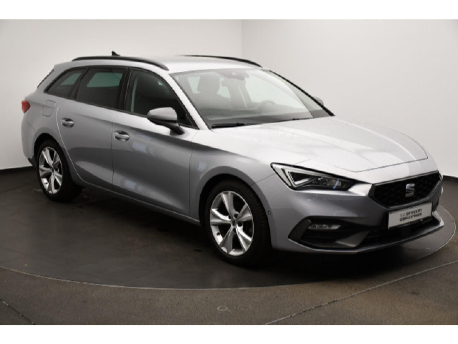 diagonal-frontansicht-aussen