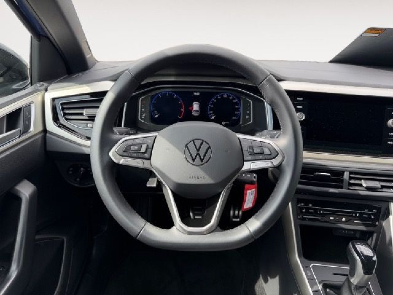 Volkswagen - Taigo_12