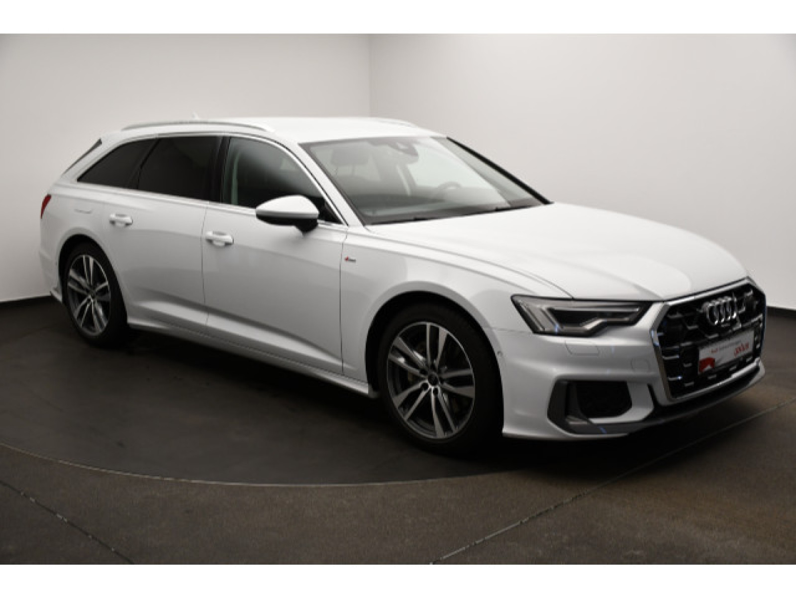 Audi - A6 Avant_14