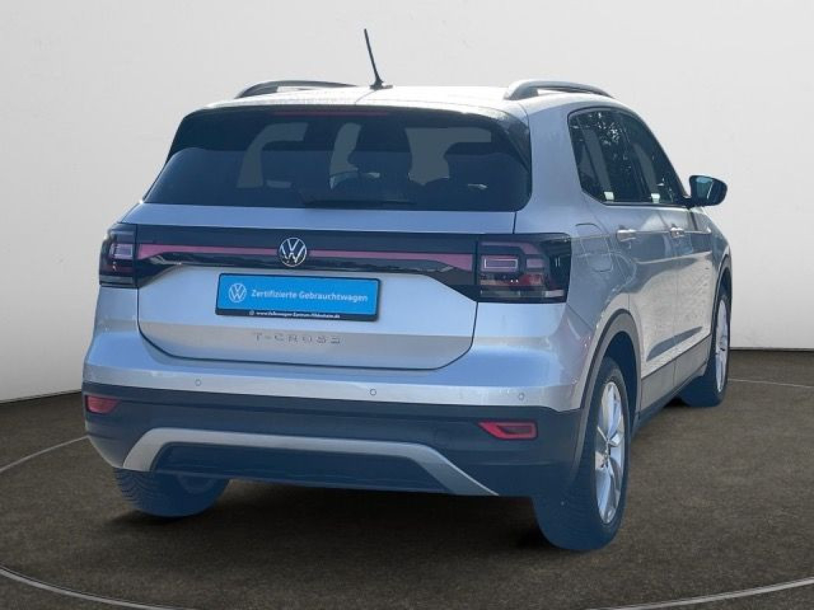 Volkswagen - T-Cross_5