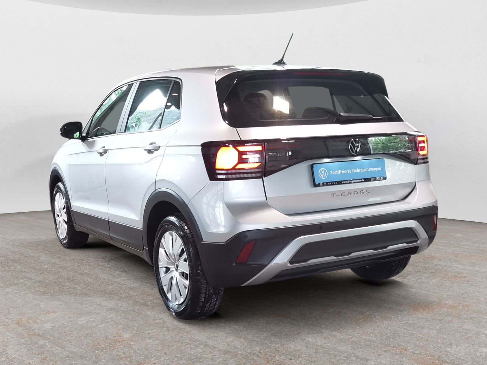 Volkswagen - T-Cross_4