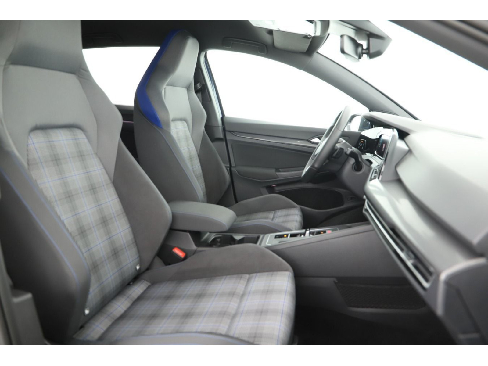 Volkswagen - Golf_7