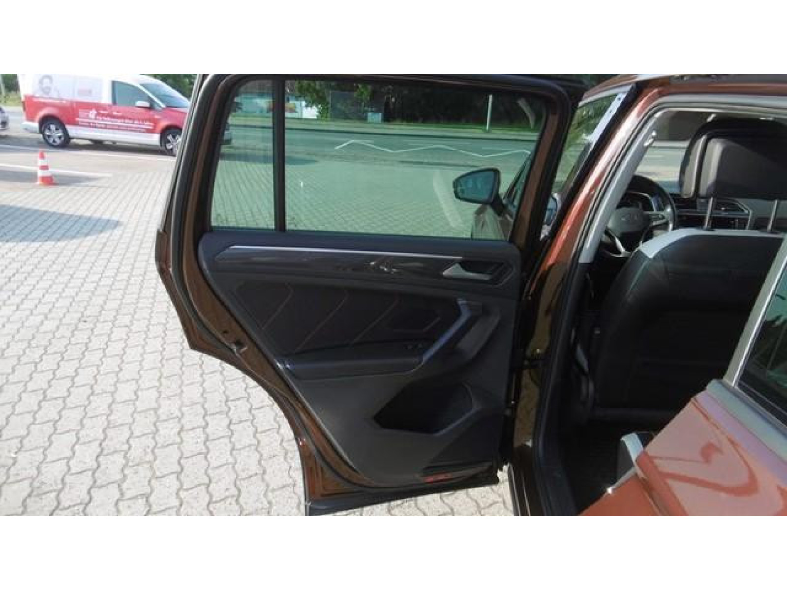 Volkswagen - Tiguan_18