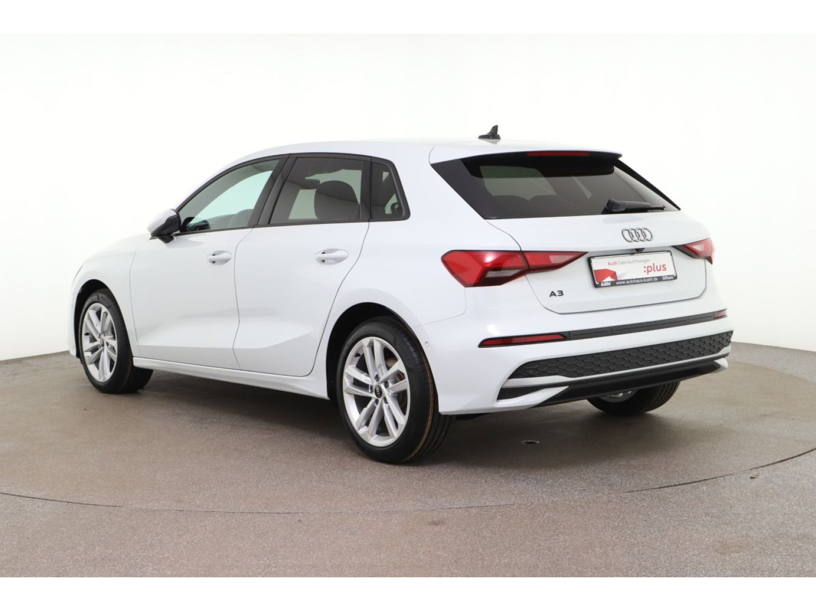 diagonalansicht-hinten-aussen