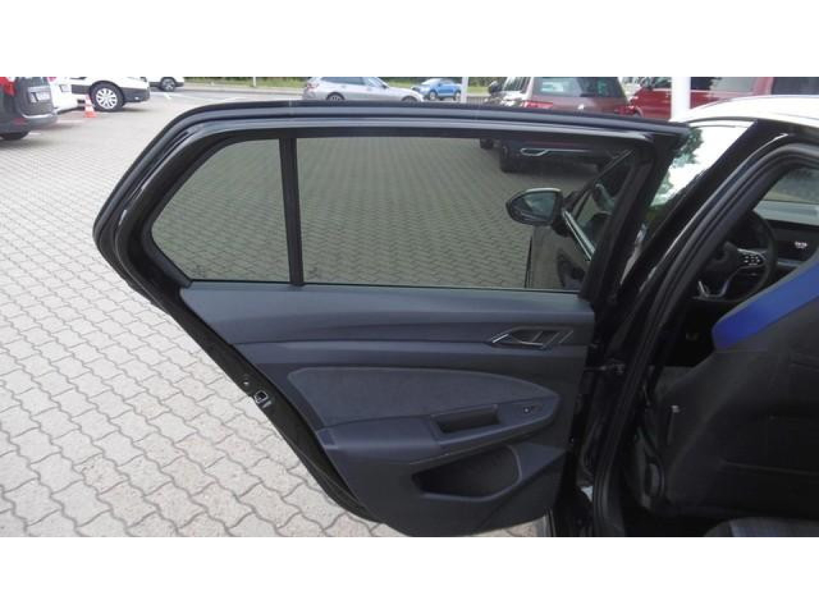Volkswagen - Golf_18