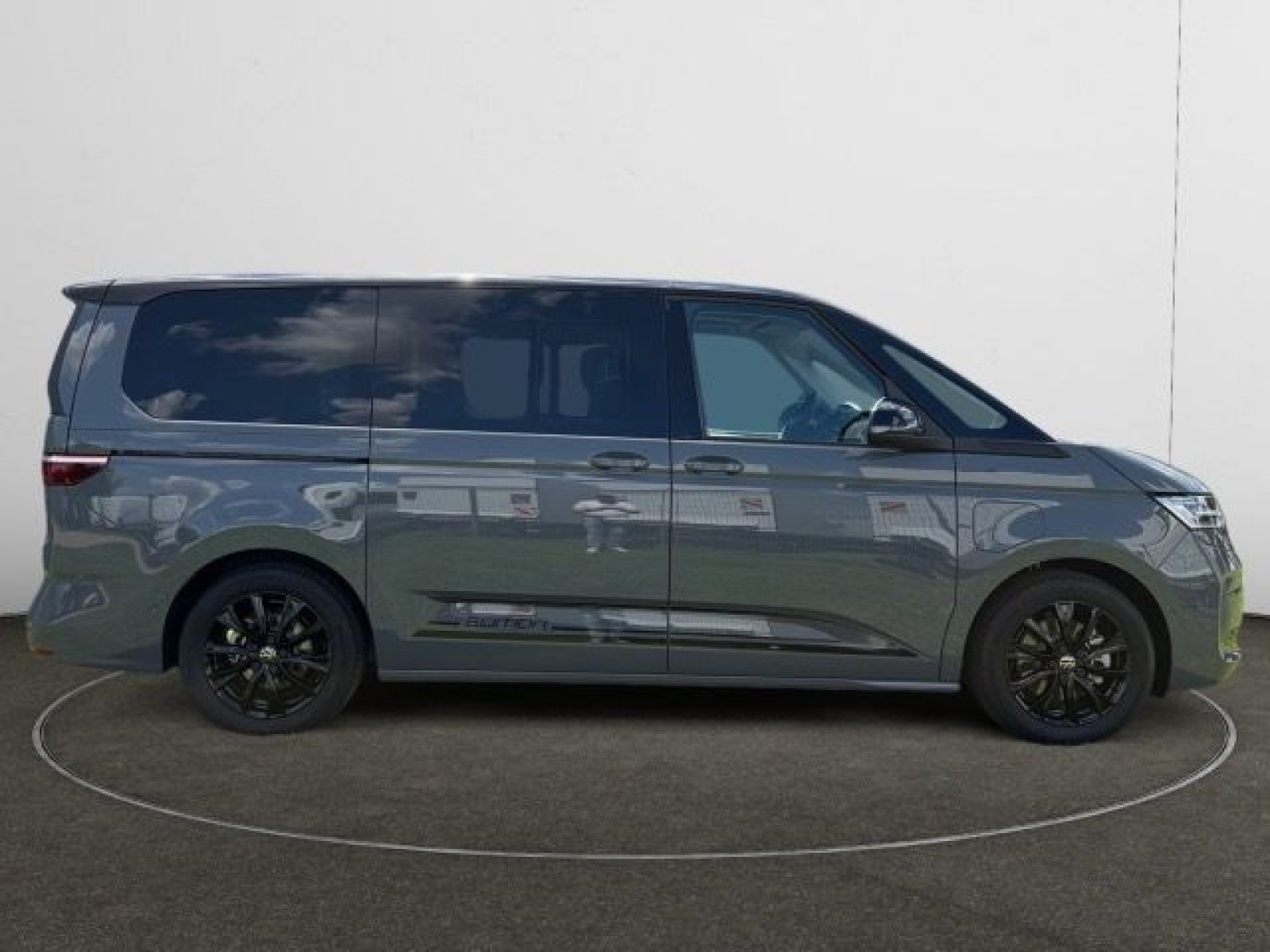Volkswagen - T7 Multivan_7