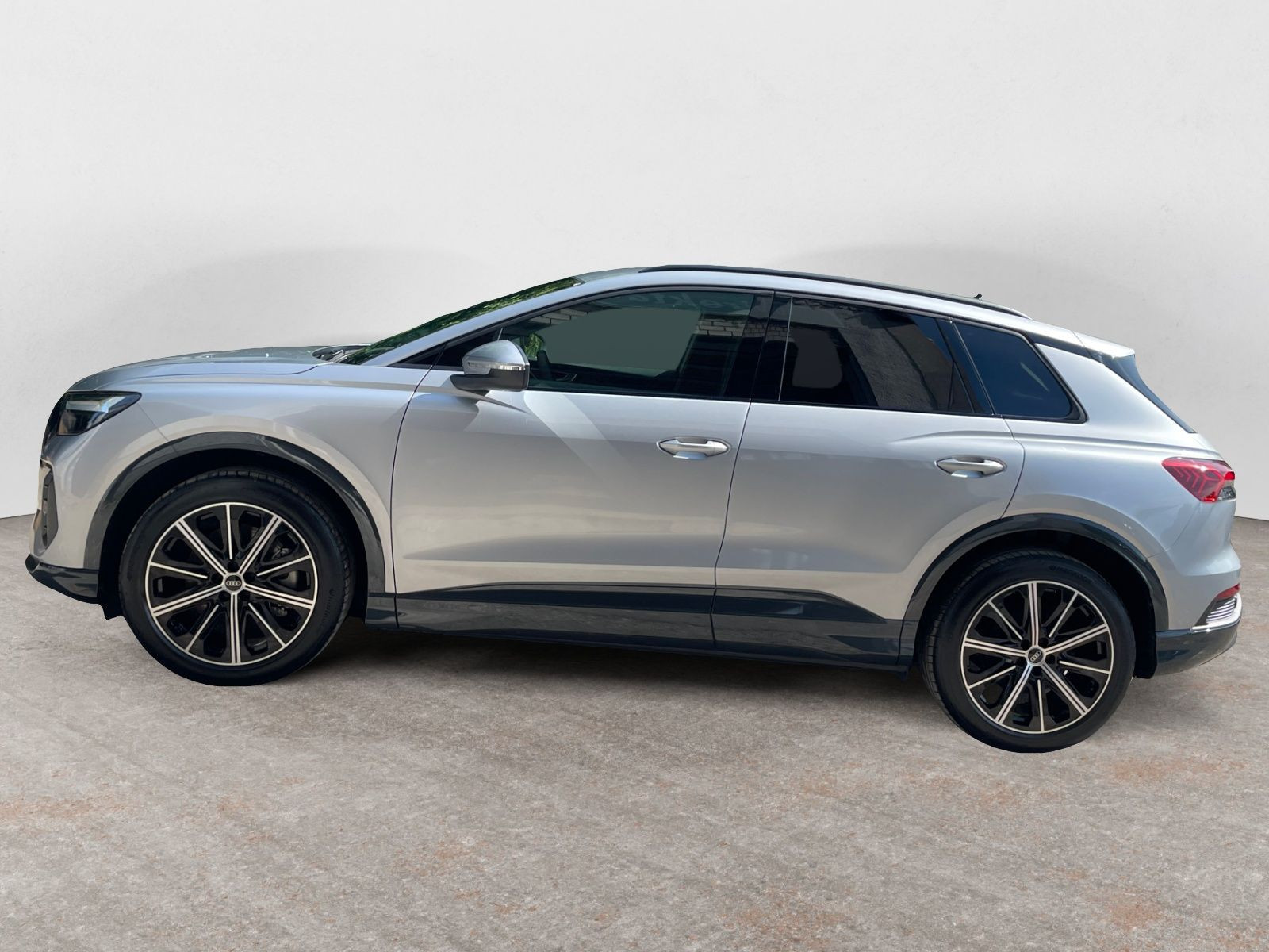 Audi - Q4 e-tron_3