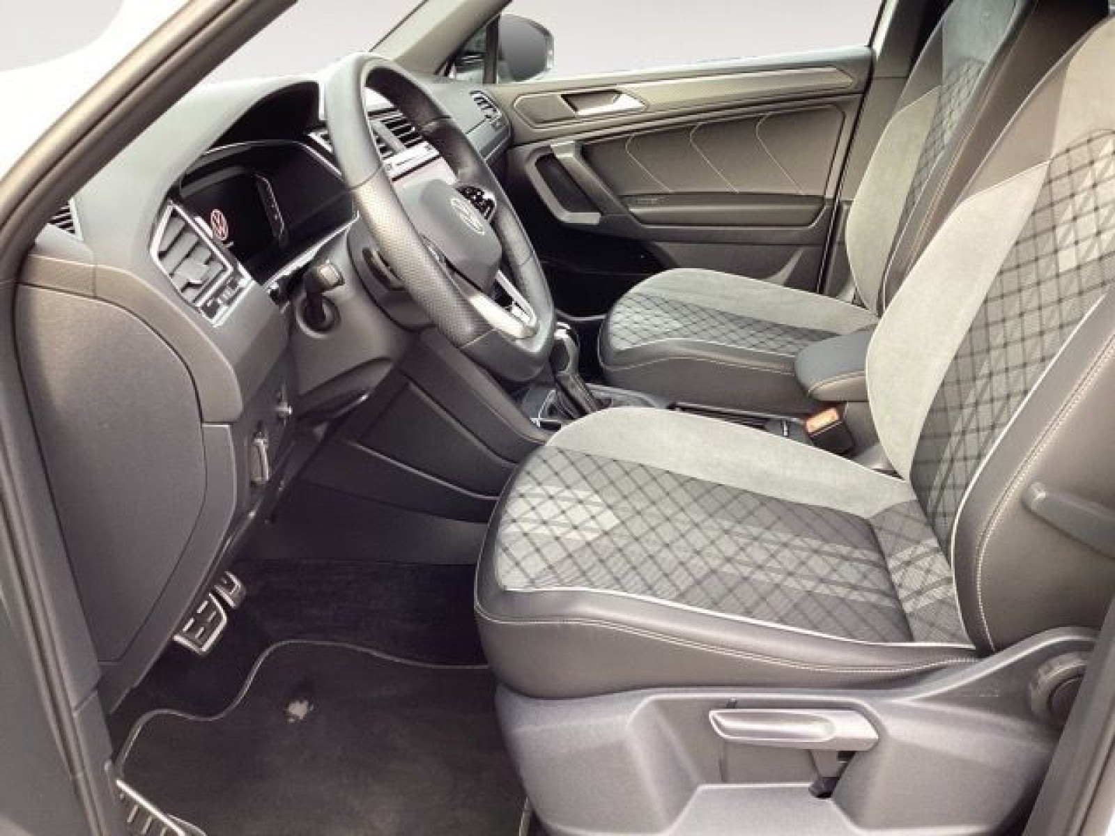 Volkswagen - Tiguan Allspace_11