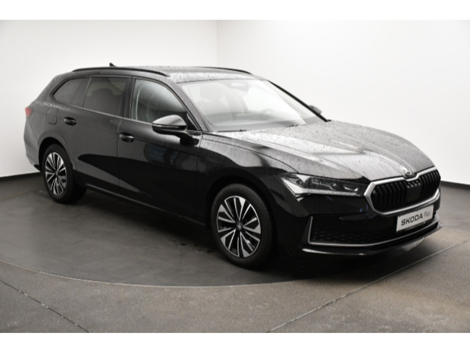 diagonal-frontansicht-aussen