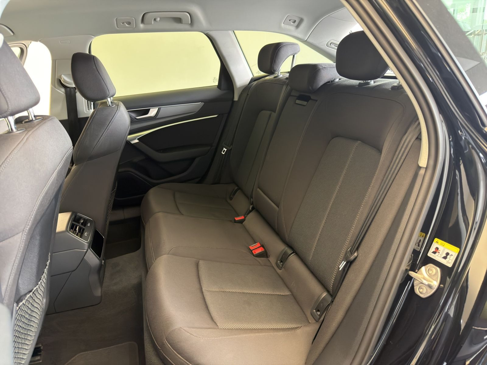 Audi - A6 Avant_17