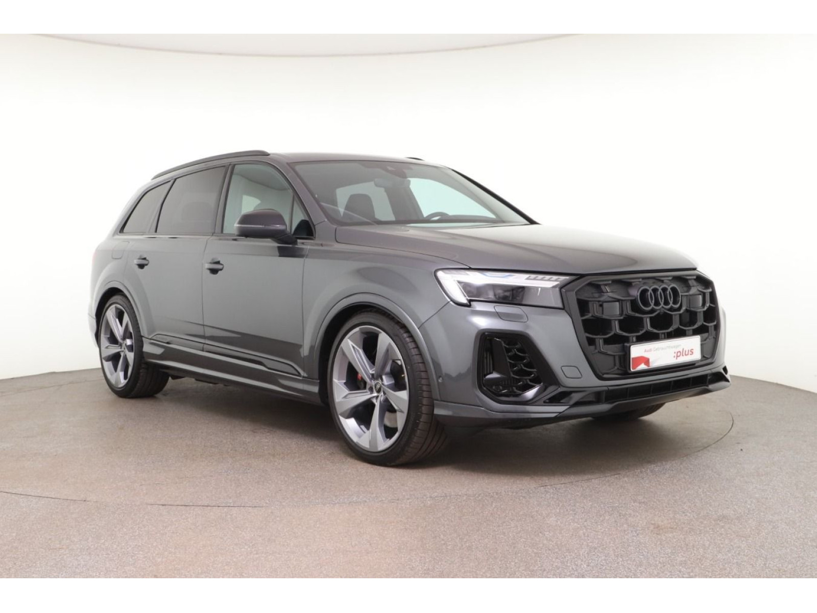 Audi - SQ7_6