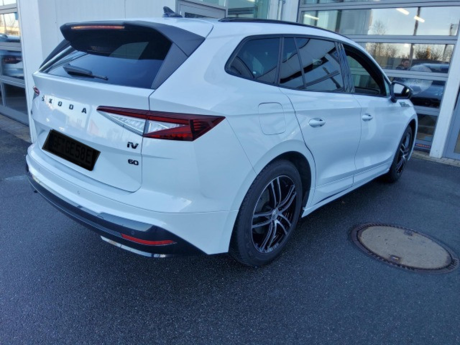 diagonalansicht-hinten-aussen