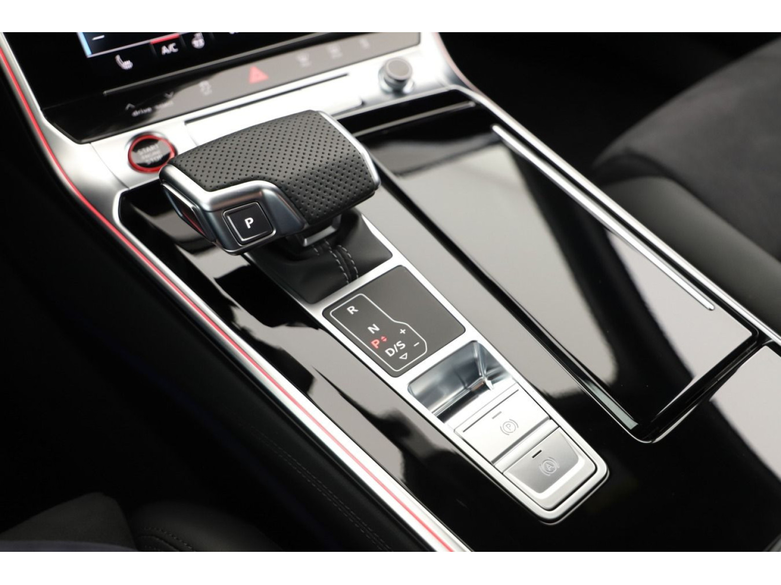 Audi - RS 6 Avant_15