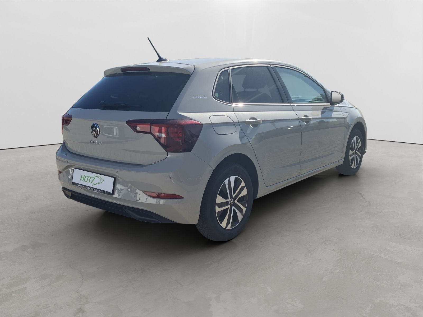 Volkswagen - Polo_6