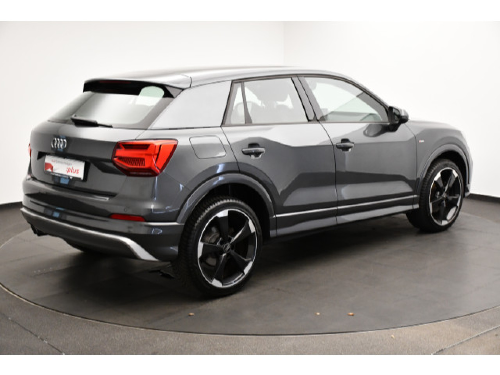 Audi - Q2_3