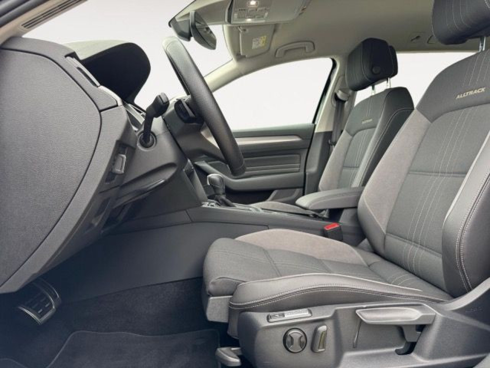 Volkswagen - Passat Alltrack_9