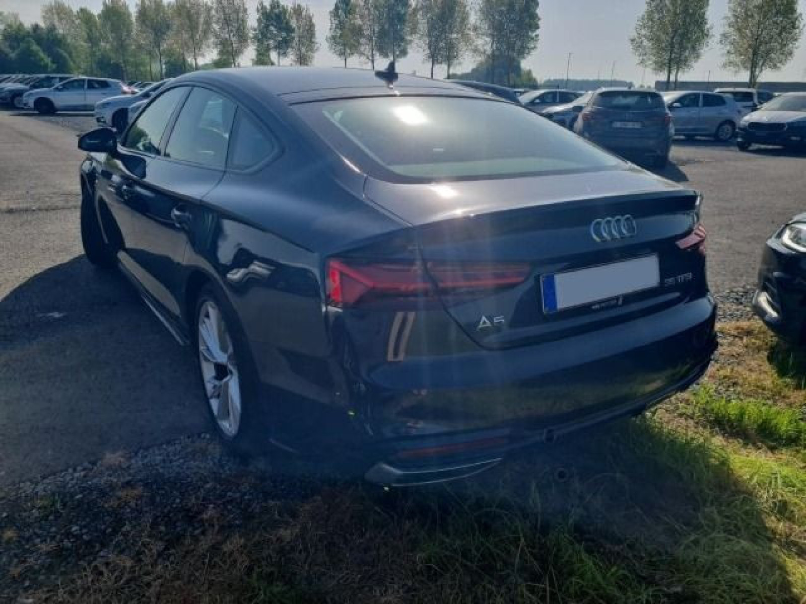 diagonalansicht-hinten-aussen