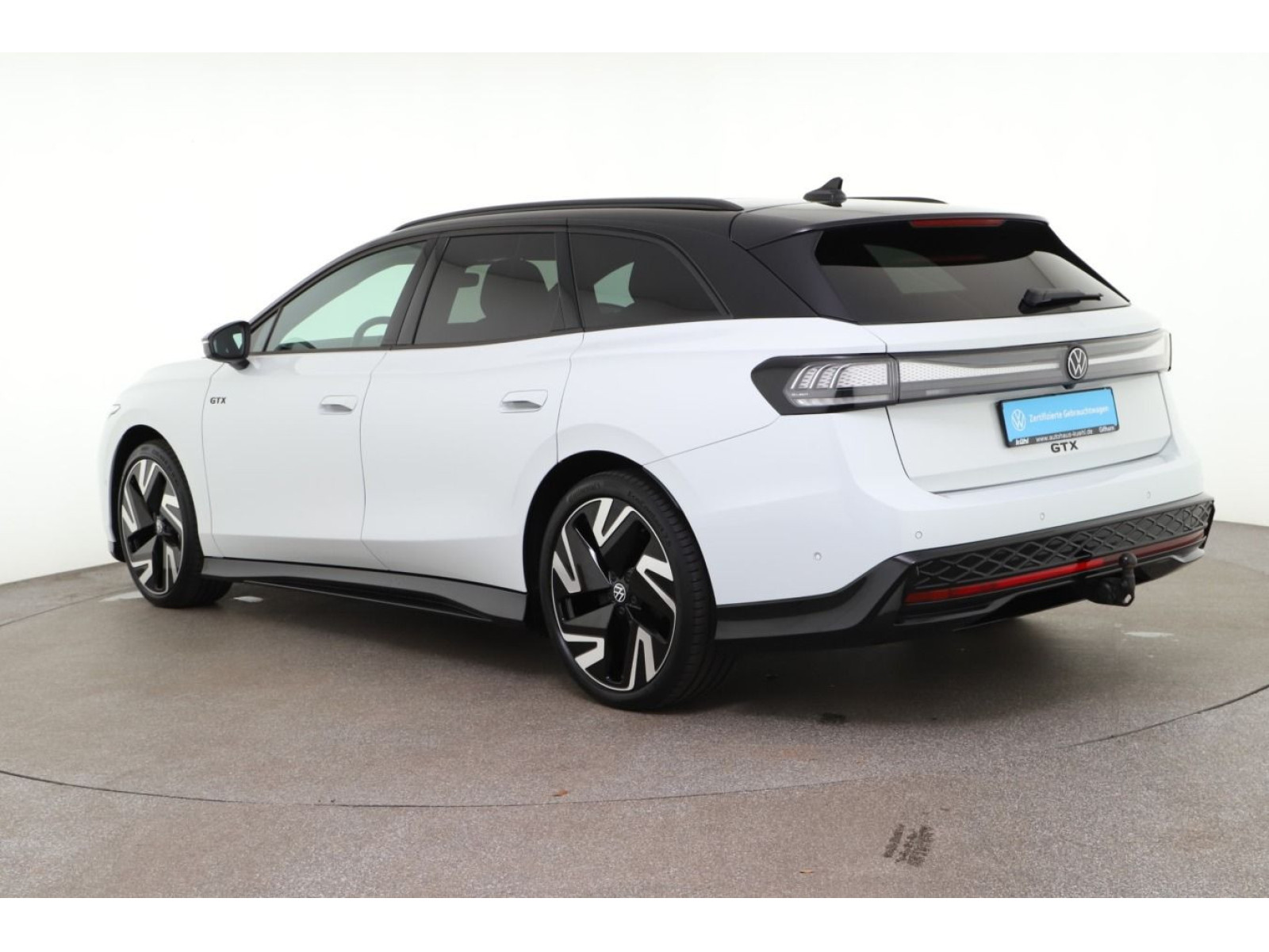 diagonalansicht-hinten-aussen