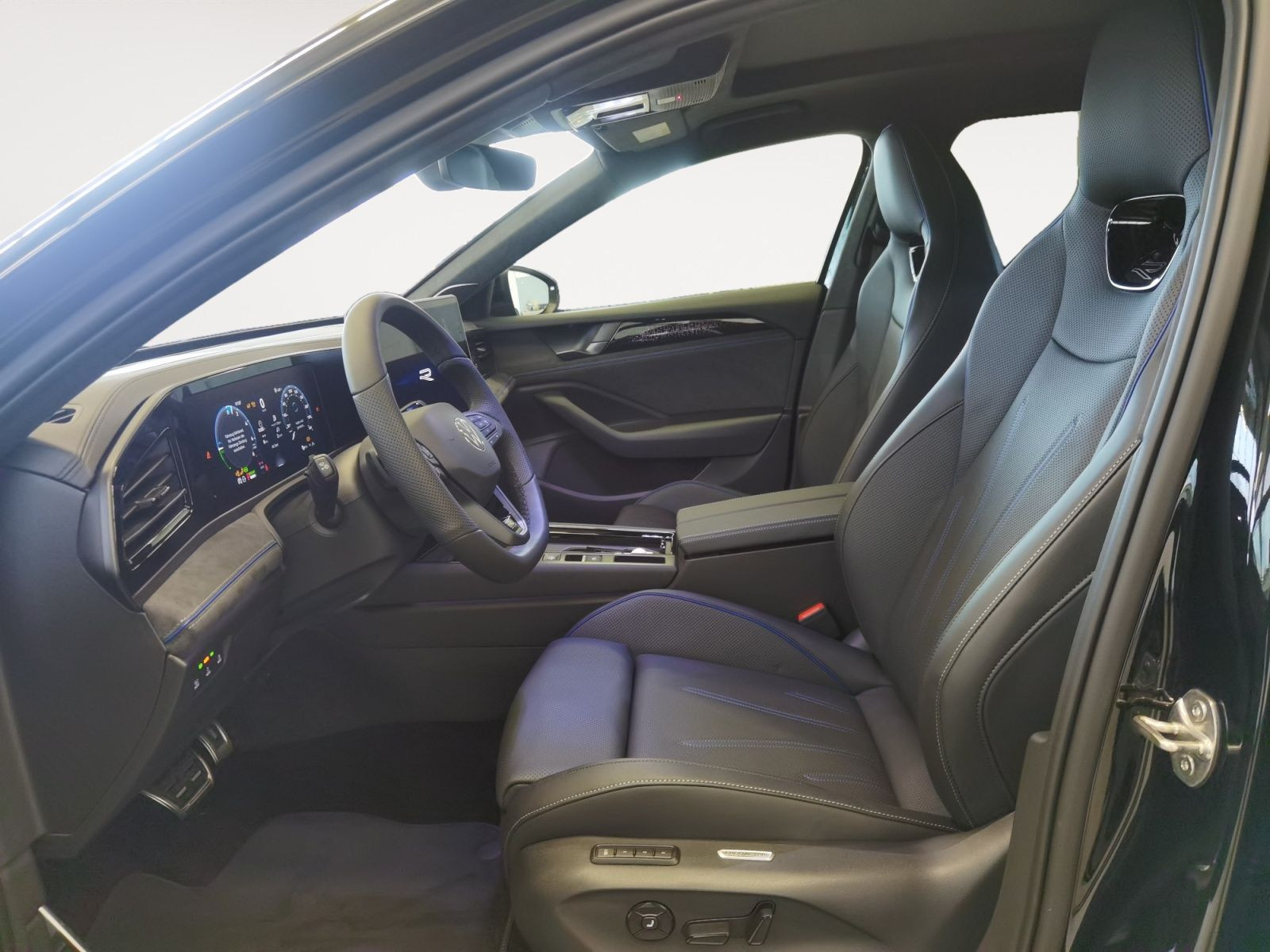 Volkswagen - Passat_10