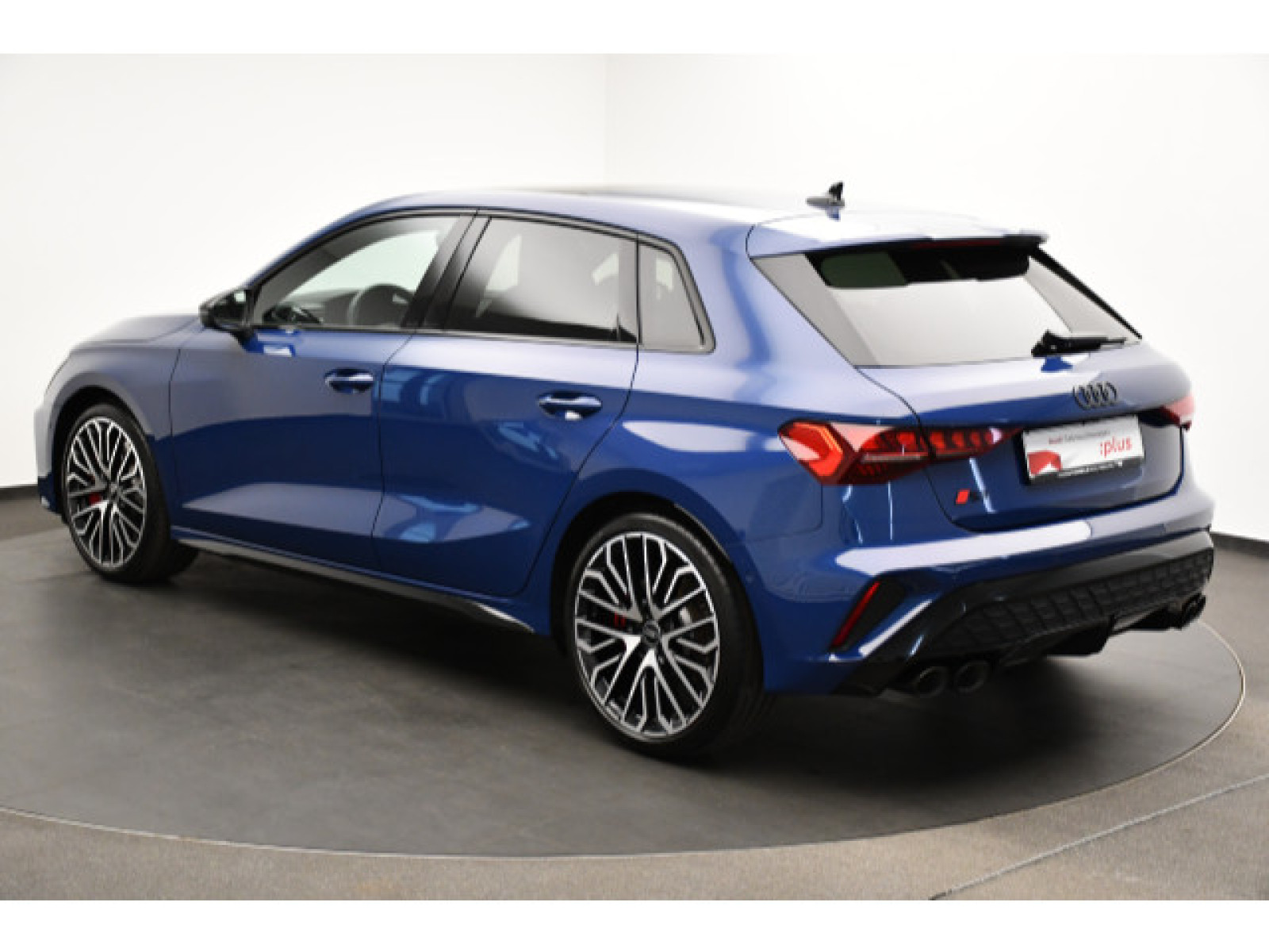 diagonalansicht-hinten-aussen diagonalansicht-hinten-aussen