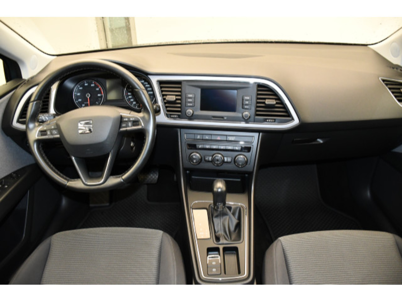 Seat - Leon_4