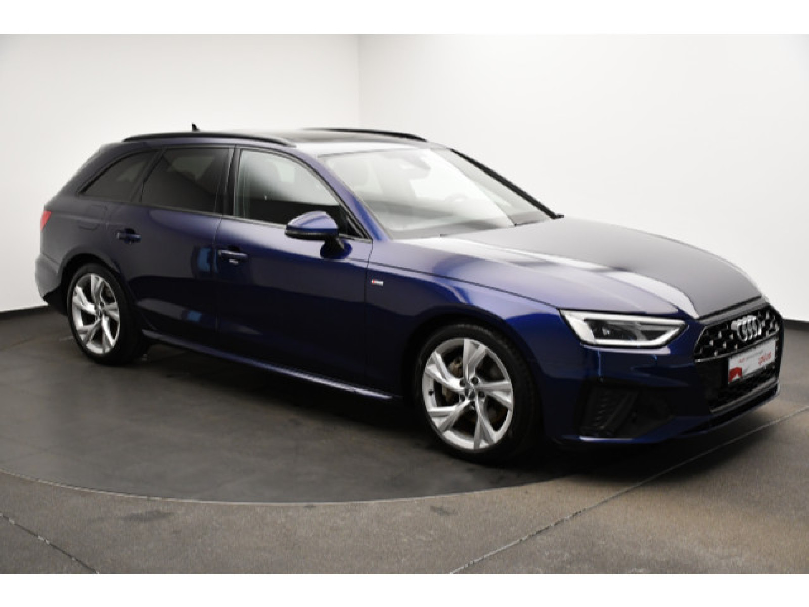 Audi - A4 Avant_15