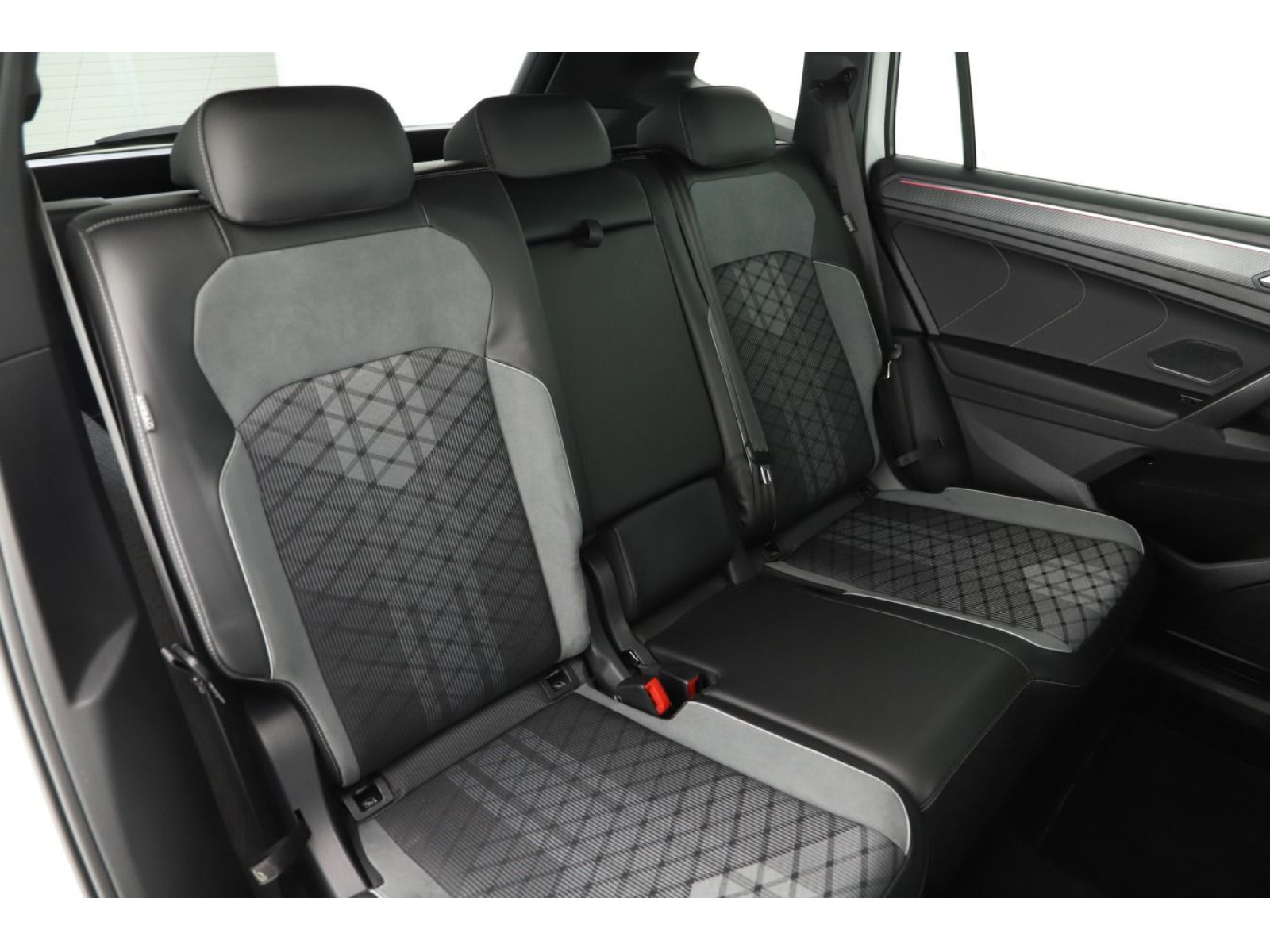 Volkswagen - Tiguan Allspace_6
