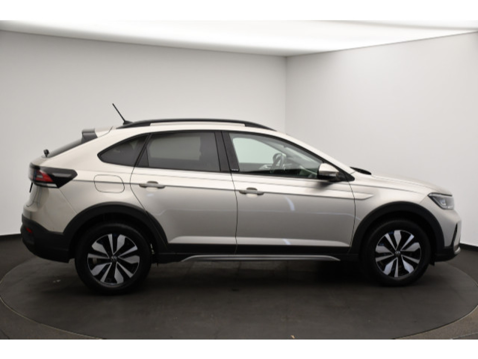 Volkswagen - Taigo_16